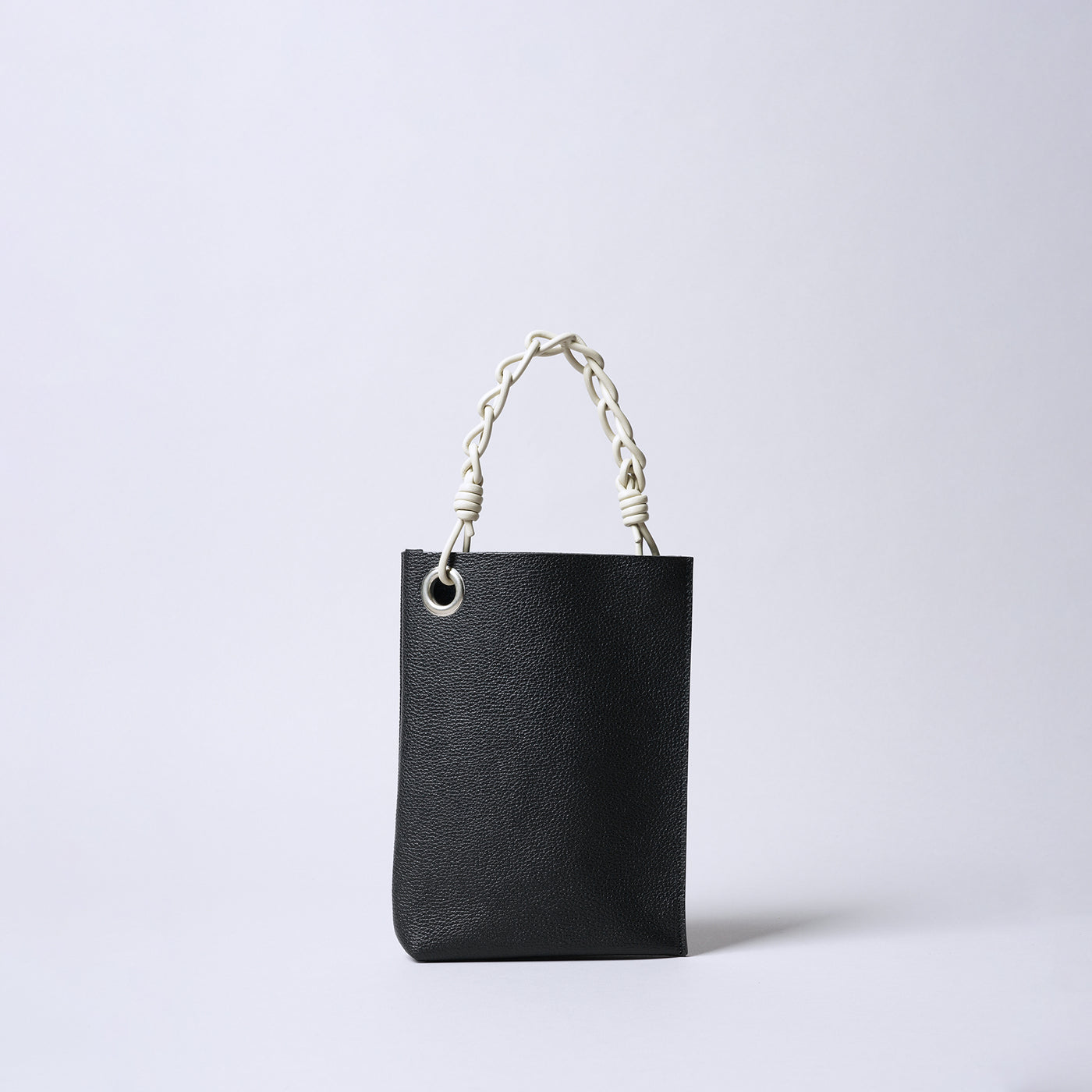<SENTI FLATTER THE SENSES> Shrink Leather Chain Handle Mini Bag / Black