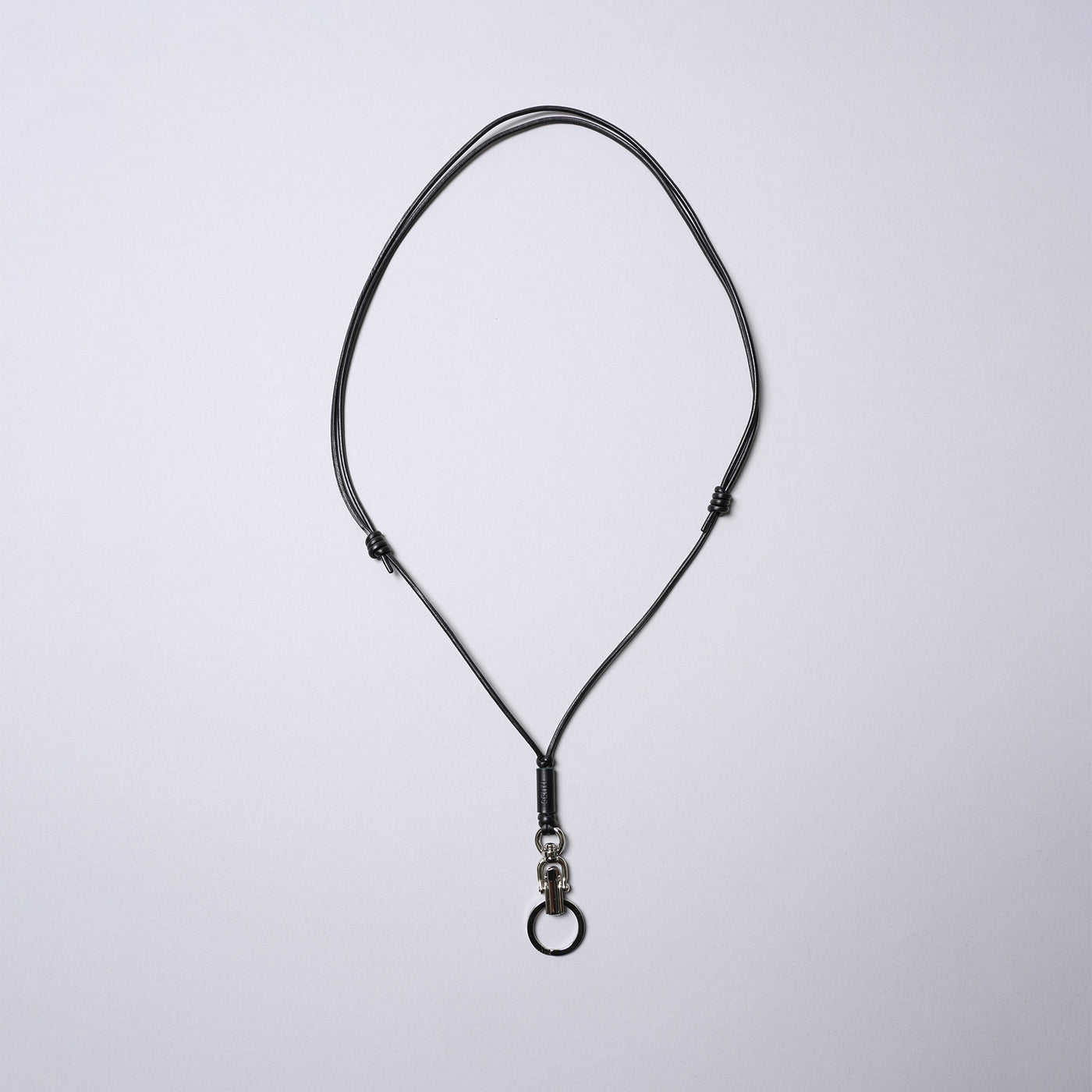 <SENTI FLATTER THE SENSES> Multi Leather Strap (Clip Hook) / Ivory