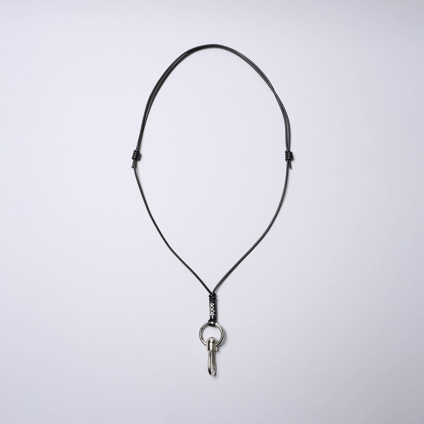 <SENTI FLATTER THE SENSES> Multi Leather Strap (Carabiner) / Black