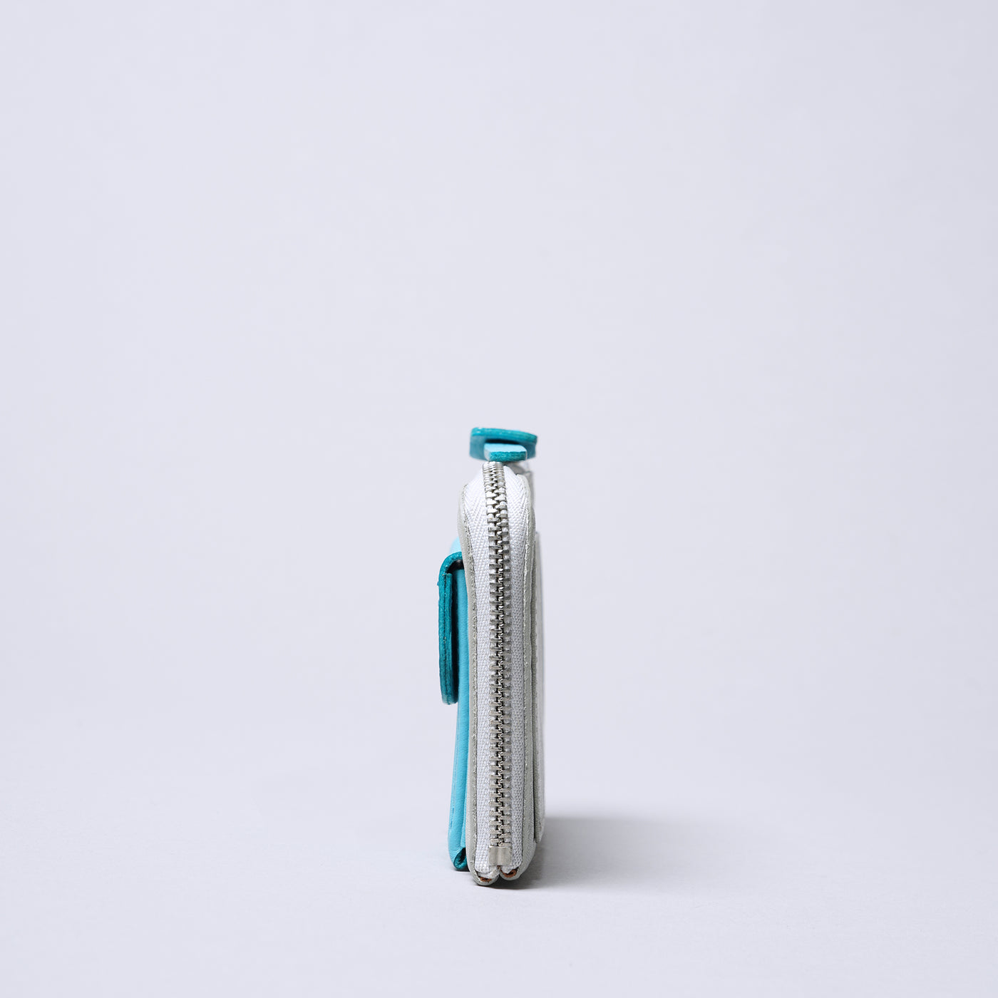 ＜numeri＞SOTTILE 迷你錢包 雙色拼色/白色×紅色