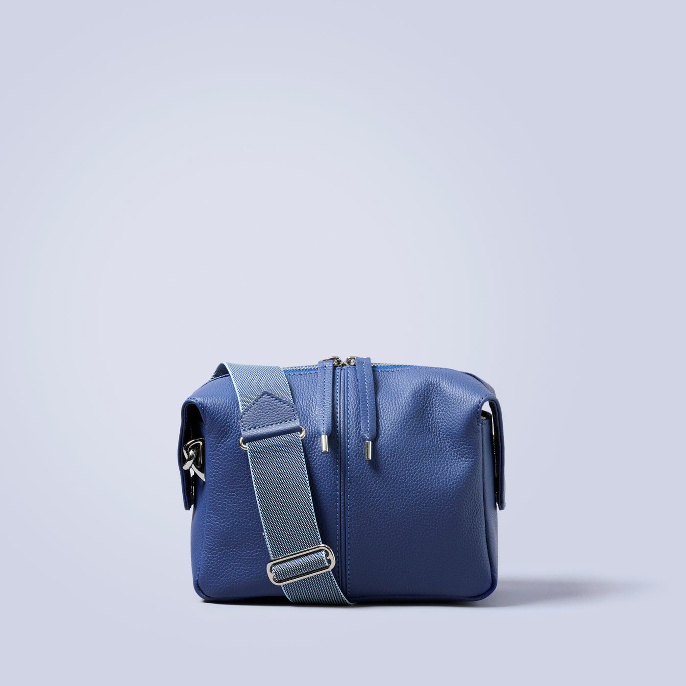 ＜KIYOKAWA＞［SOPHIE］Cross body bag/黑色