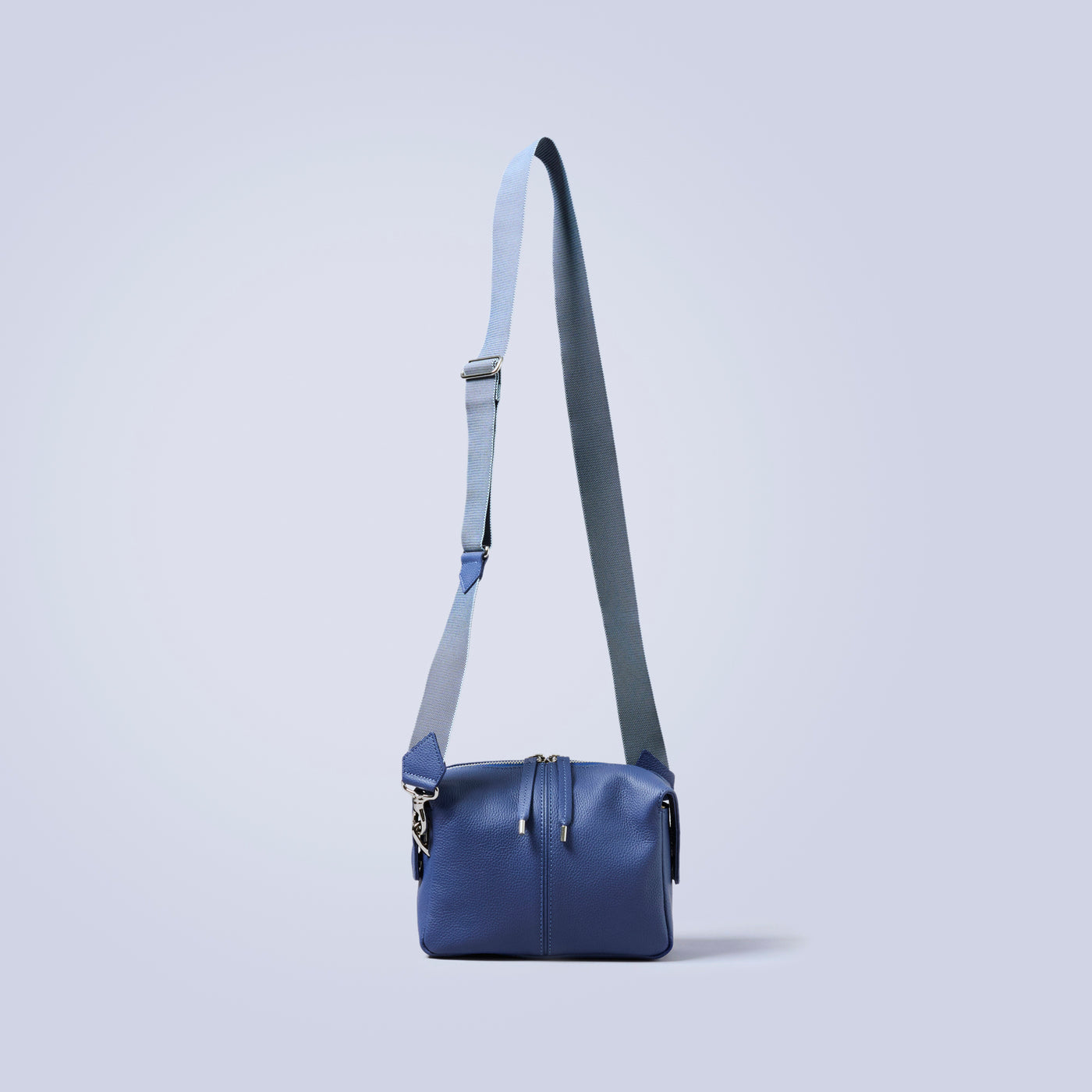 ＜KIYOKAWA＞［SOPHIE］Cross body bag/黑色