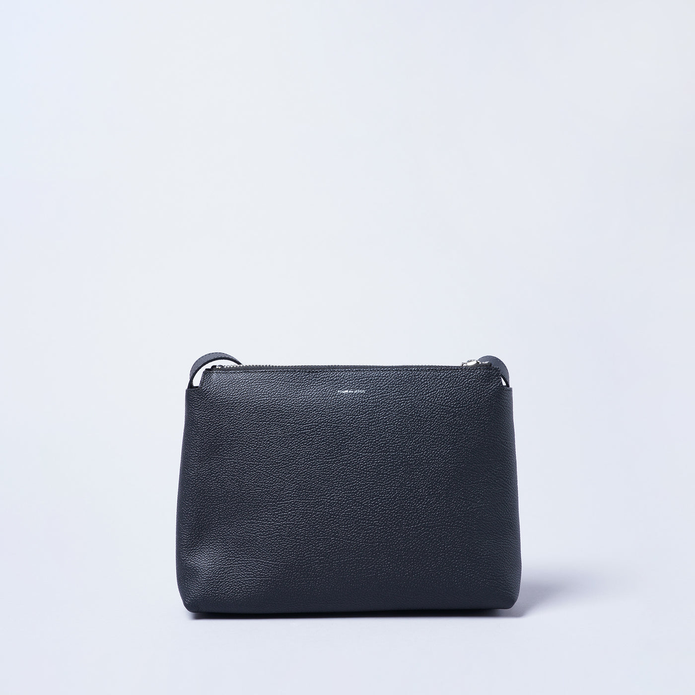 ＜BLACK IVORY＞Arrow /黑色