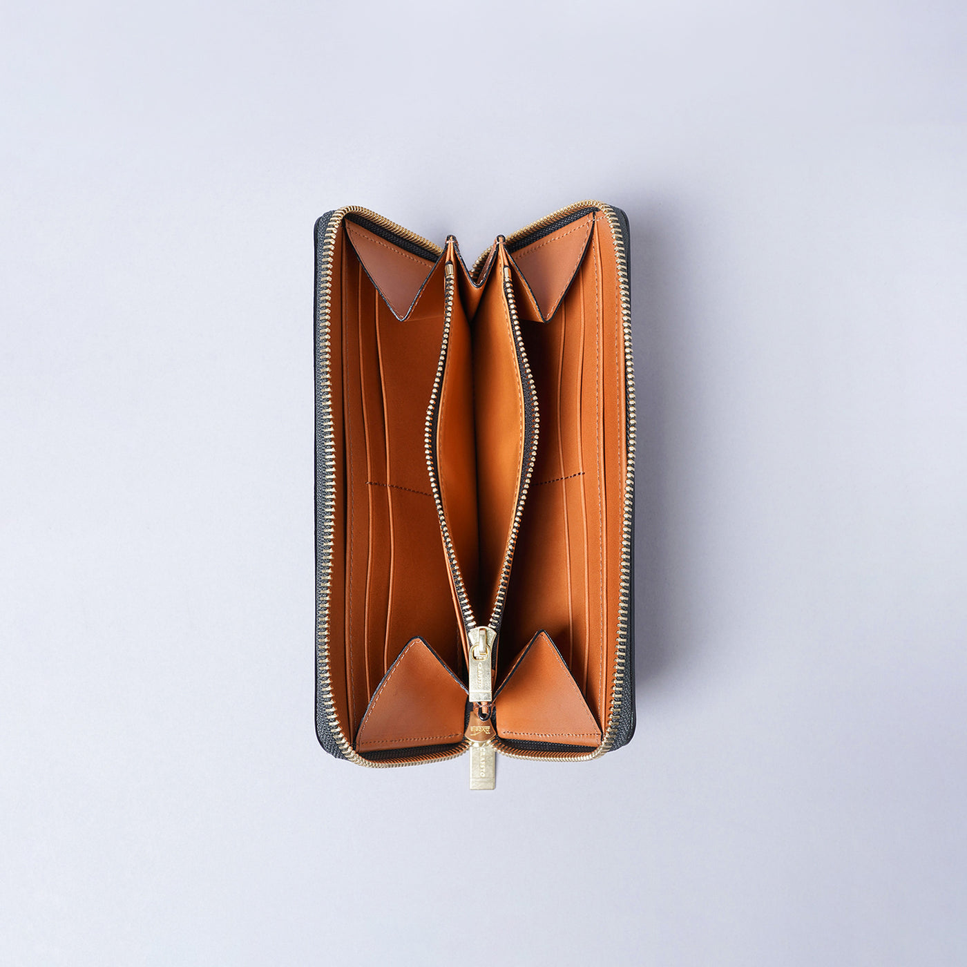 <CRAFSTO>  Bridle Leather Round Zip Long Wallet / Green