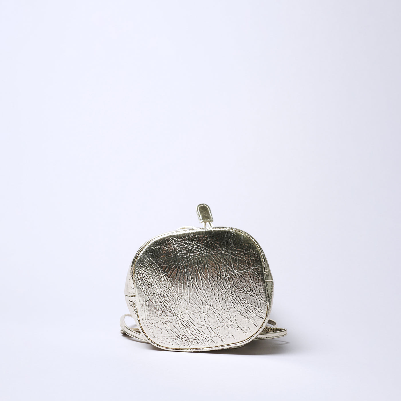 ＜コケット＞Bohemeシャイニー（巾着バッグ）/ゴールド