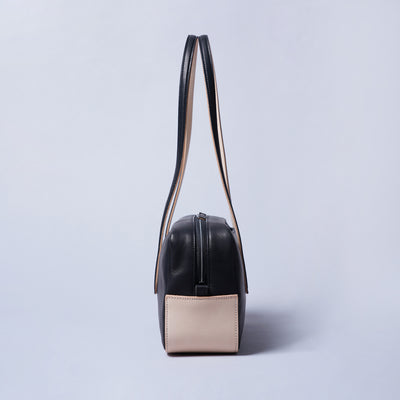 ＜ESTINE＞Logical系列 Leather East West Bag /黑色