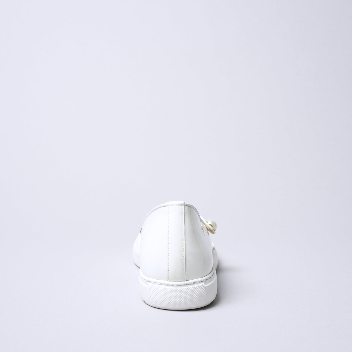 ＜アイユーアイ＞ワンストラップ スニーカー/ブラック×ホワイト