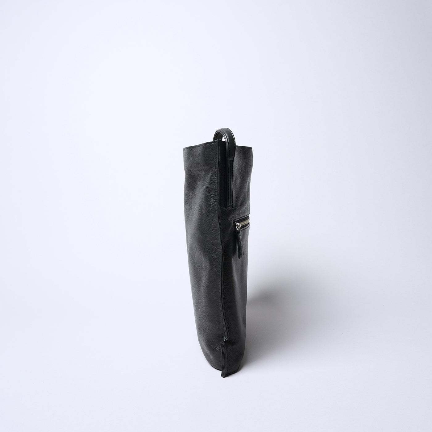 ＜リアルマインド ブラックレーベル＞フィッカ 薄マチショルダーバッグ/グレー