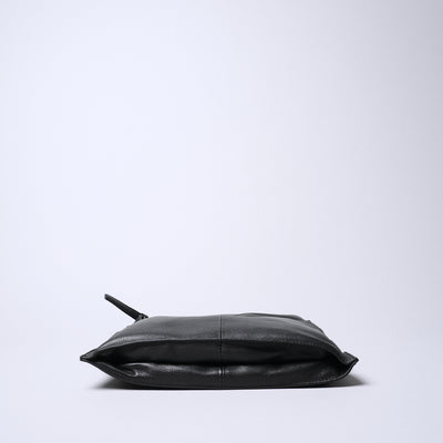 ＜リアルマインド ブラックレーベル＞フィッカ 薄マチショルダーバッグ/ブラック