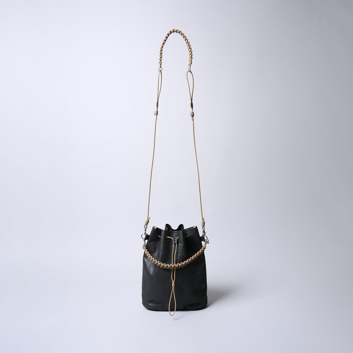 <SENTI FLATTER THE SENSES> Super Lightweight Dyneema Leather Drawstring 2 Way Bag / Black