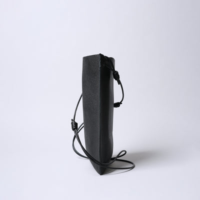 <SENTI FLATTER THE SENSES> Shrink Leather Shoulder Bag / Black x Ivory