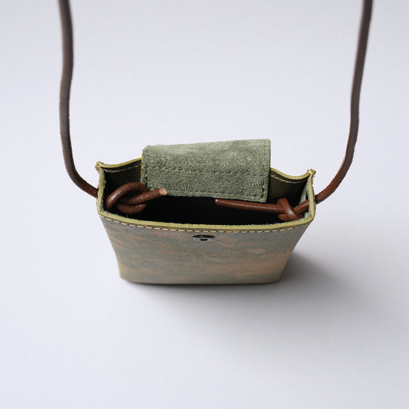 <keu> Skinny Case S (7.5inch) / Copper Rust