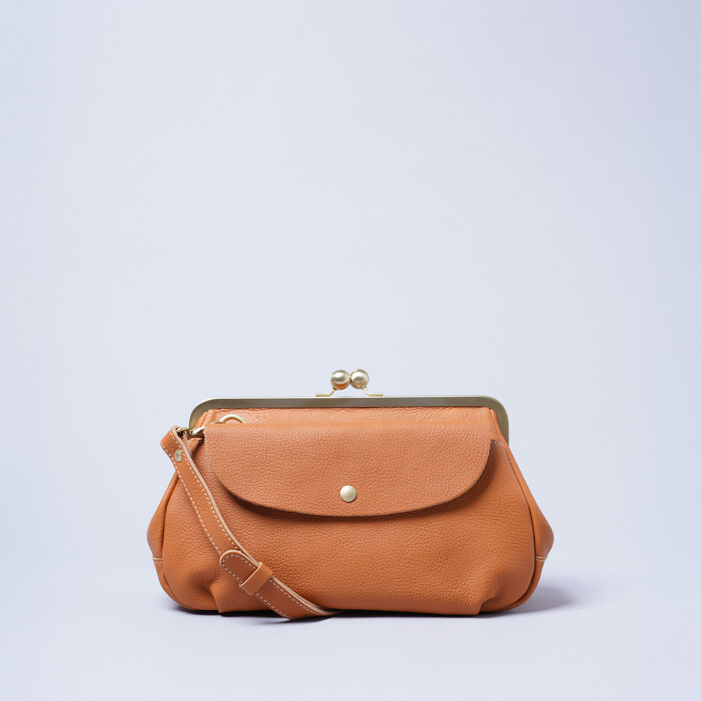 <kissora> Tommy Kiss Lock Tote Shoulder / CAM