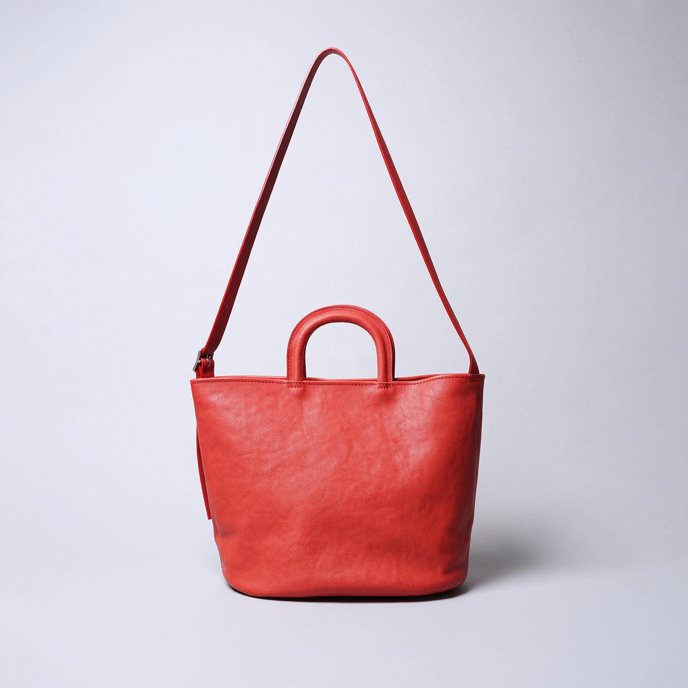 <numeri> Base Bucket Tote Bag / Red