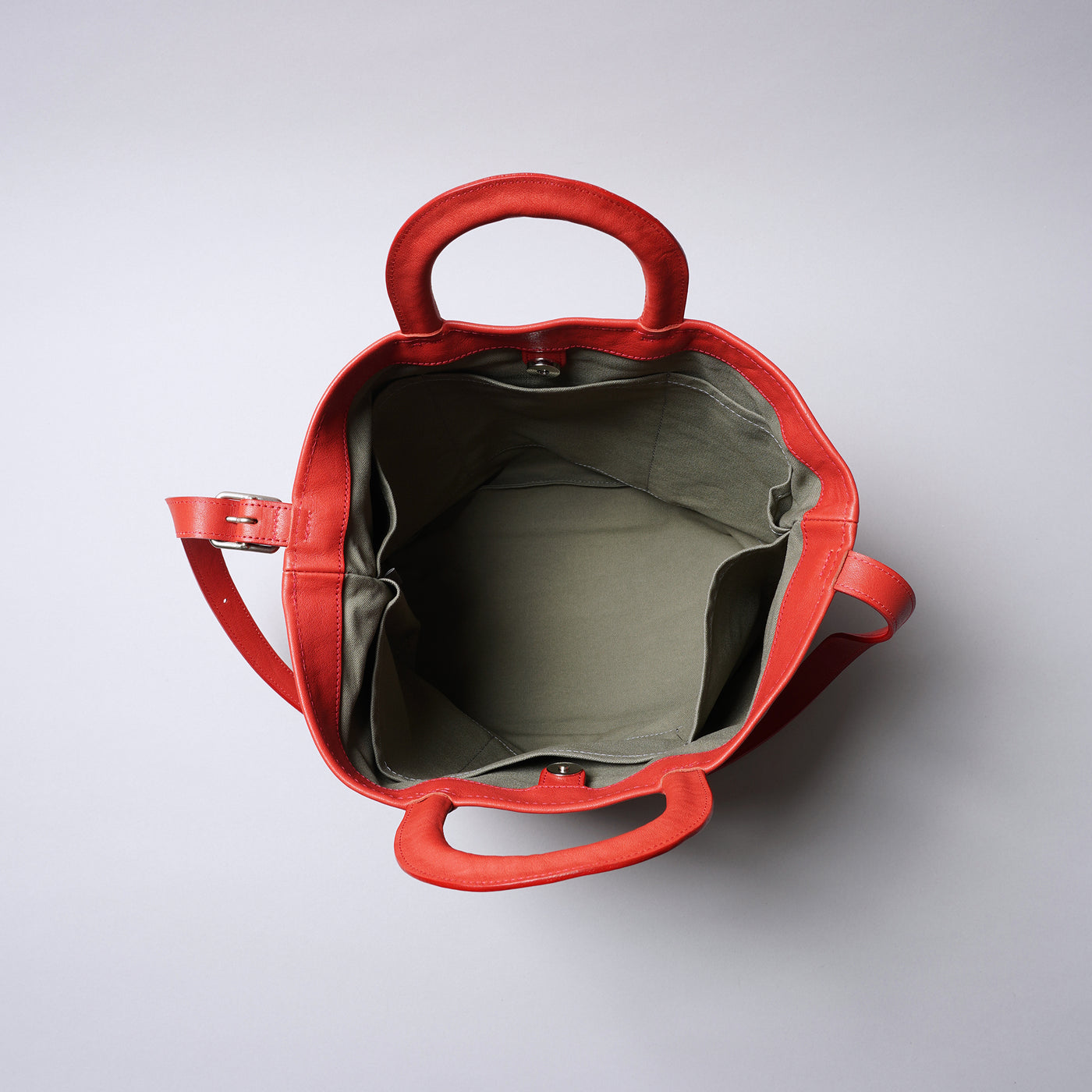 <numeri> Base Bucket Tote Bag / Red